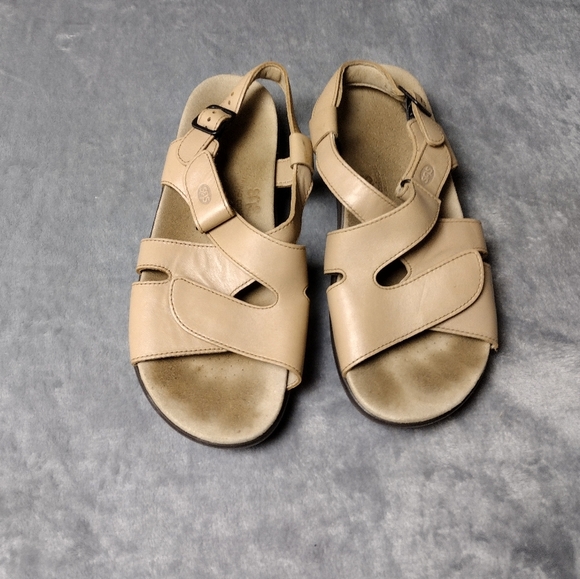 SAS Women's Huggy Adjustable Sandals Tan 9.5 M - Picture 1 of 8